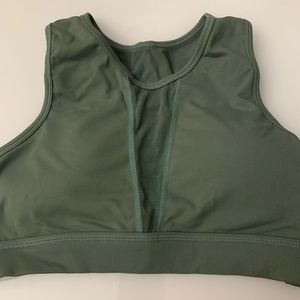 Alphalete sports bra